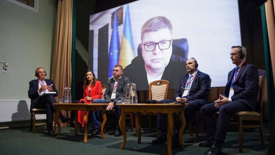 IV Форум відбудови України