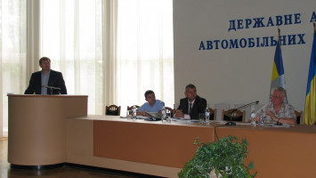 Ресурсозберігаючі технології та матеріали для ямкового ремонту дорожніх покриттів